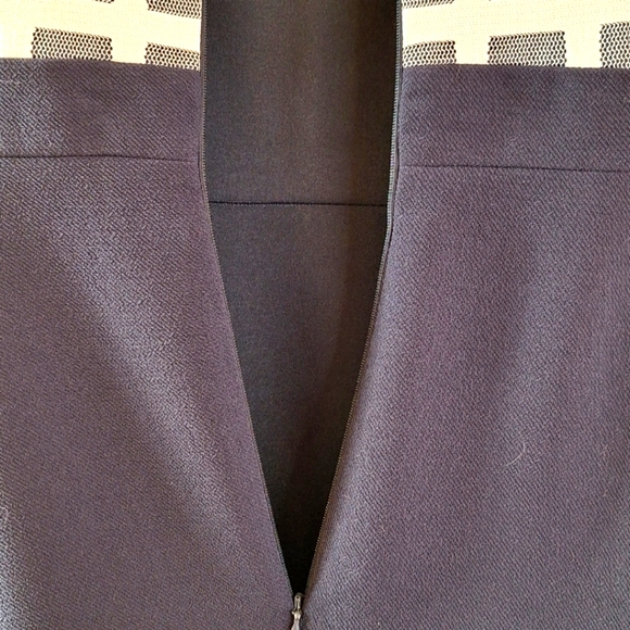 ANTONIO MELANI NAVY AND OFF WHITE DESIGNER DRESS - Picture 5 of 5